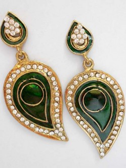 Stone Studded Earring